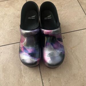 Dansko multicolor clogs - pink blue purple size 41